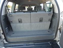 2011 Toyota
Landcruiser Prado GXL