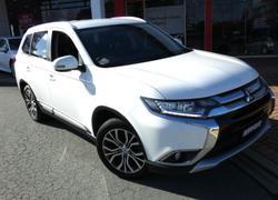 2015 Mitsubishi
Outlander XLS