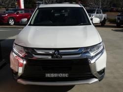2015 Mitsubishi
Outlander XLS