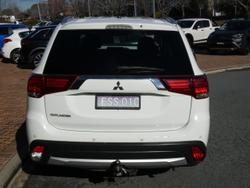 2015 Mitsubishi
Outlander XLS