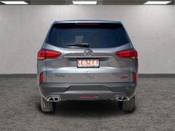 2021 LDV D90