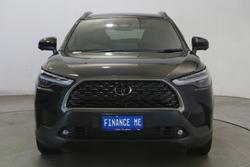 2024 Toyota
Corolla Cross GXL