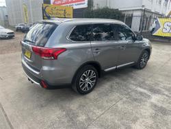 2017 MITSUBISHI
OUTLANDER LS SAFETY PACK (4x4) 7 SEATS