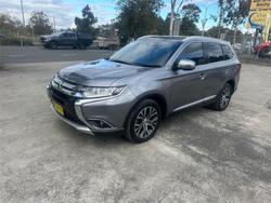 2017 MITSUBISHI
OUTLANDER LS SAFETY PACK (4x4) 7 SEATS