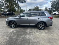 2017 MITSUBISHI
OUTLANDER LS SAFETY PACK (4x4) 7 SEATS