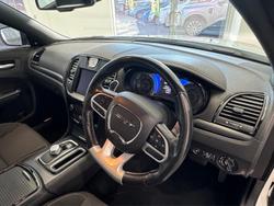 2021 Chrysler
300 SRT Core