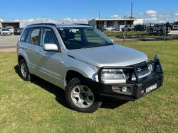 2009 Suzuki
Grand Vitara