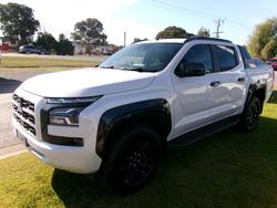 2024 Mitsubishi
Triton GSR