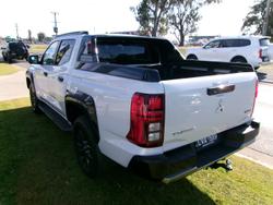 2024 Mitsubishi
Triton GSR
