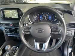2018 Hyundai
Santa Fe Highlander