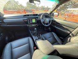 2018 Toyota
Hilux Rugged X