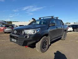 2018 Toyota
Hilux Rugged X