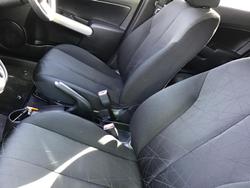 2014 Mazda
2 Neo Sport