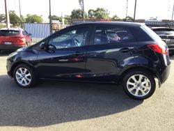 2014 Mazda
2 Neo Sport