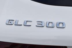 2022 Mercedes-Benz
GLC-Class GLC300