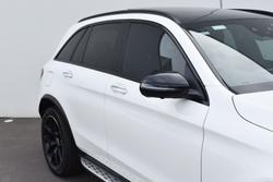 2022 Mercedes-Benz
GLC-Class GLC300