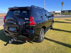 2022 Toyota
Landcruiser Prado Kakadu