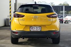2019 Mazda
CX-3 sTouring