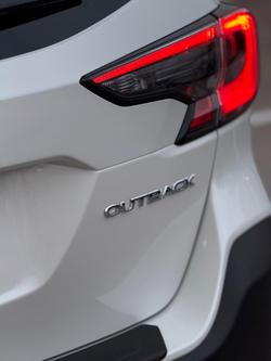 2024 Subaru Outback AWD Touring 6GEN MY25 AWD Crystal White