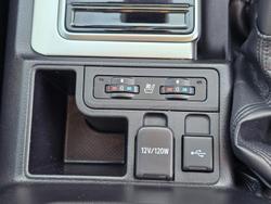 2022 Toyota
Landcruiser Prado VX