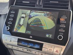 2022 Toyota
Landcruiser Prado VX