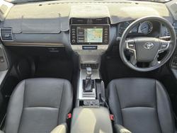 2022 Toyota
Landcruiser Prado VX
