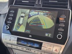 2022 Toyota
Landcruiser Prado VX
