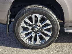 2022 Toyota
Landcruiser Prado VX