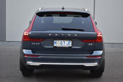 2023 Volvo
XC60 Ultimate B5 Bright