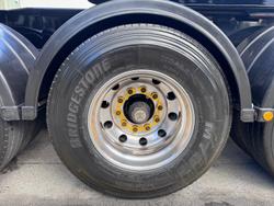 2013 Barker
                St3 20'Roll Back Tipping Skel