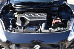 2017 Suzuki
Swift GLX Turbo