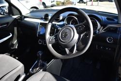 2017 Suzuki
Swift GLX Turbo