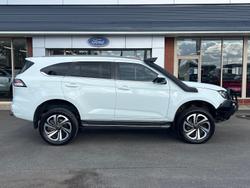 2022 Isuzu
MU-X LS-T