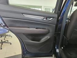 2023 Mazda
CX-5 G25 Akera