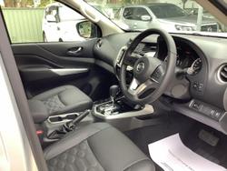 2025 Nissan
Navara ST-X