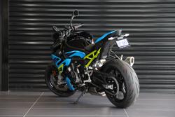 2025 BMW S 1000 R Sport S 1000 Yellow