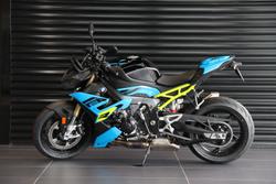 2025 BMW S 1000 R Sport S 1000 Yellow