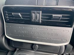 2025 Toyota
Landcruiser GX