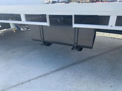 2025 Hyundai Mighty EX9 Tray White