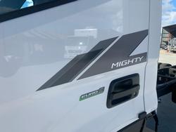 2025 Hyundai Mighty EX4/6 White