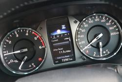 2022 Toyota
Hilux SR5