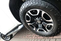 2022 Toyota
Hilux SR5
