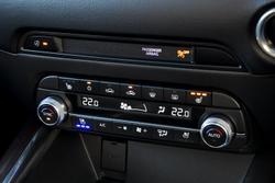 2022 Mazda
CX-5 Akera