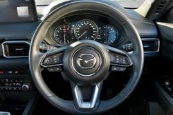 2022 Mazda
CX-5 Akera