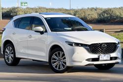2022 Mazda
CX-5 Akera