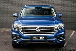 2019 Volkswagen
Touareg 190TDI Launch Edition