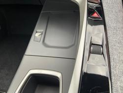 2025 Peugeot 5008 Allure Hybrid P74 MY25 Titanium Grey