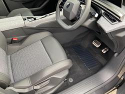 2025 Peugeot 5008 Allure Hybrid P74 MY25 Titanium Grey