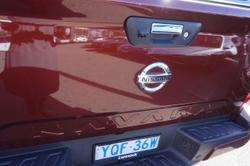 2022 Nissan
Navara ST-X
