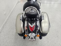 2010 Kawasaki VULCAN 1700 NOMAD Black